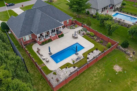300 Willowbrook Drive Manchester TN 37355