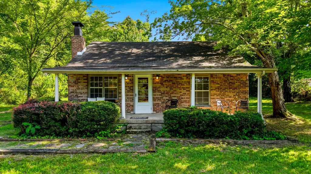 440 W Kingston Springs Road Kingston Springs TN 37082