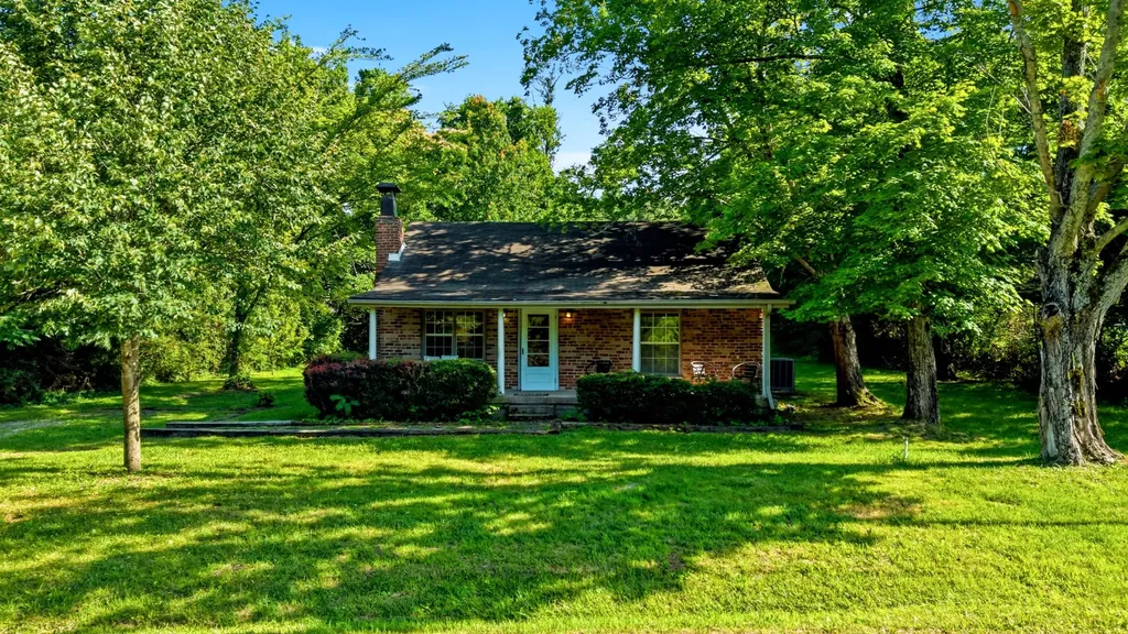 440 W Kingston Springs Road Kingston Springs TN 37082
