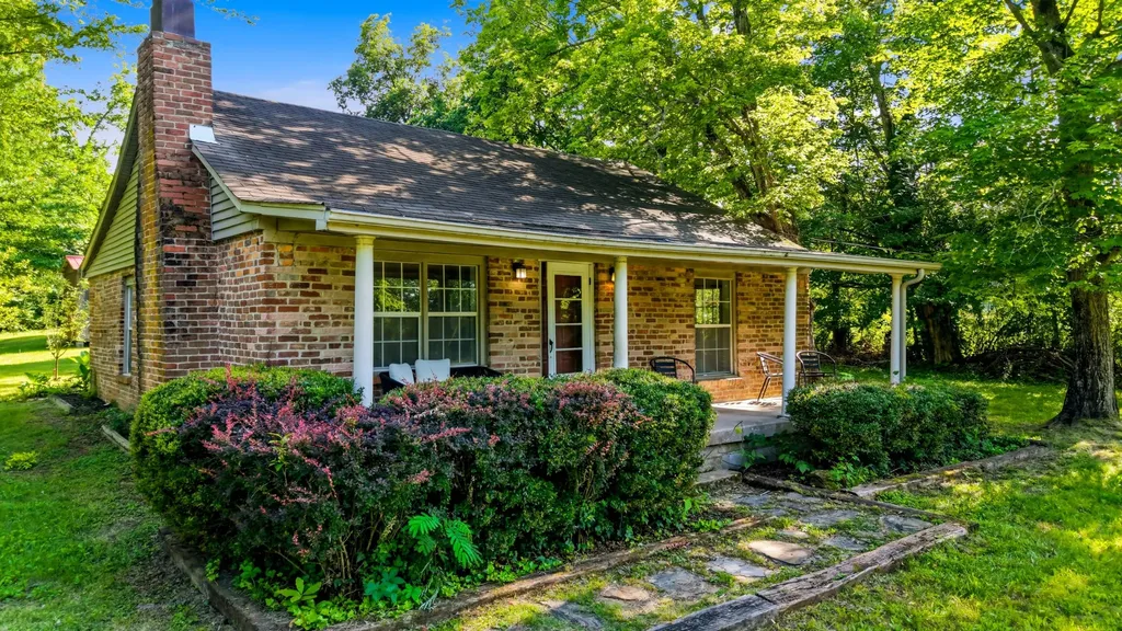 440 W Kingston Springs Road Kingston Springs TN 37082