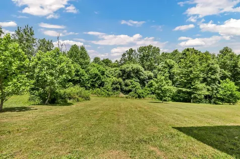 153 Tomahawk Point Clarksville TN 37040