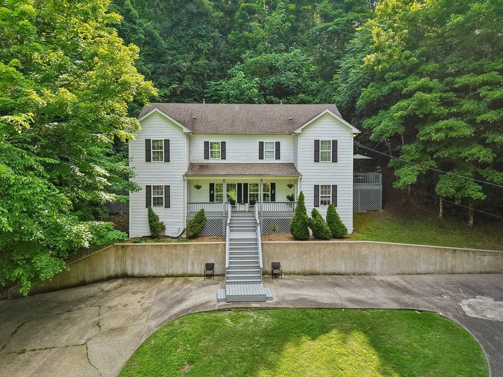 1017 Harpeth Valley Court Nashville TN 37221