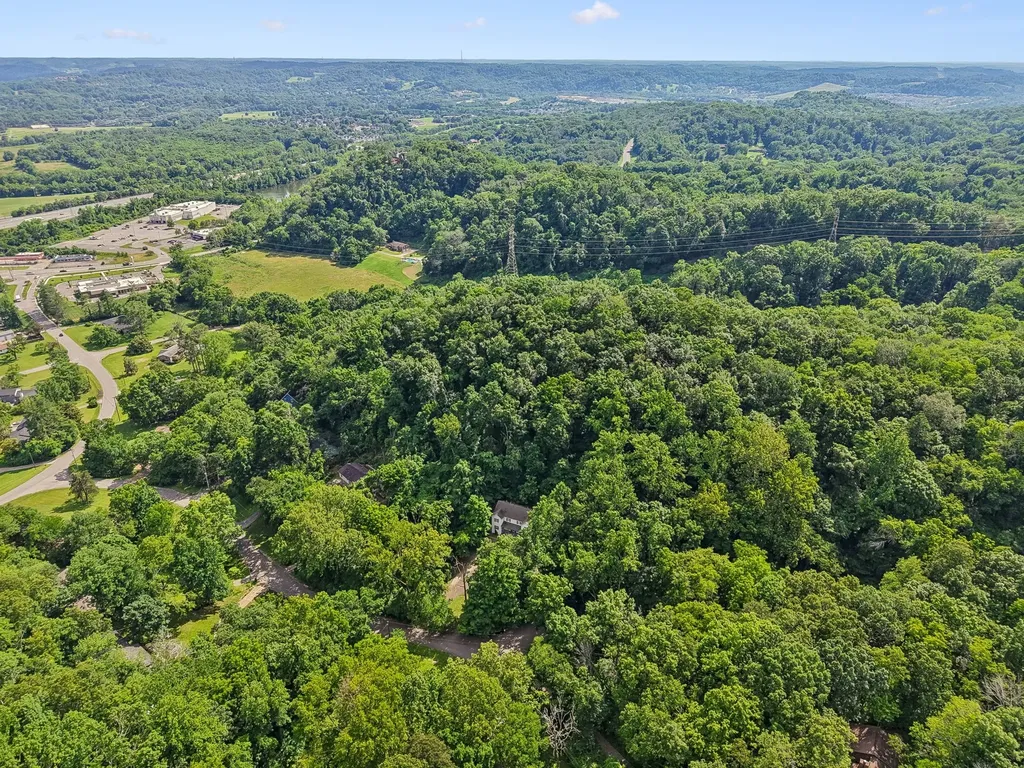 1017 Harpeth Valley Court Nashville TN 37221