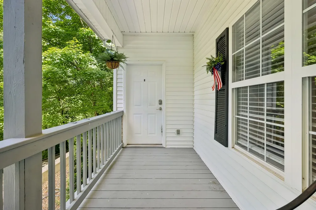 1017 Harpeth Valley Court Nashville TN 37221