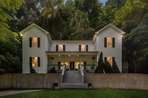 1017 Harpeth Valley Court Nashville TN 37221