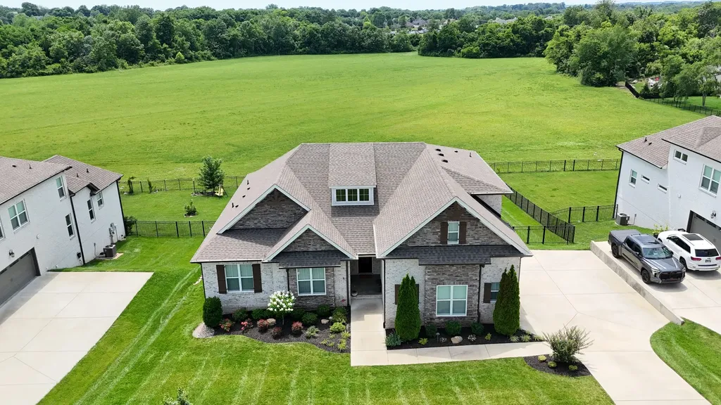 2035 Imagine Circle Spring Hill TN 37174
