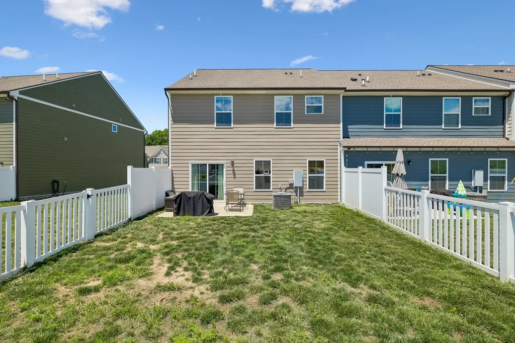 1334 Crescent Ridge Drive Gallatin TN 37066