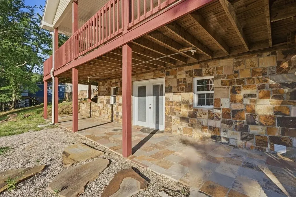 170 Lakeshore Drive Spring City TN 37381