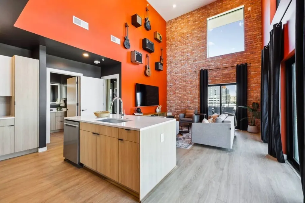 637 7th Ave, S Nashville TN 37203