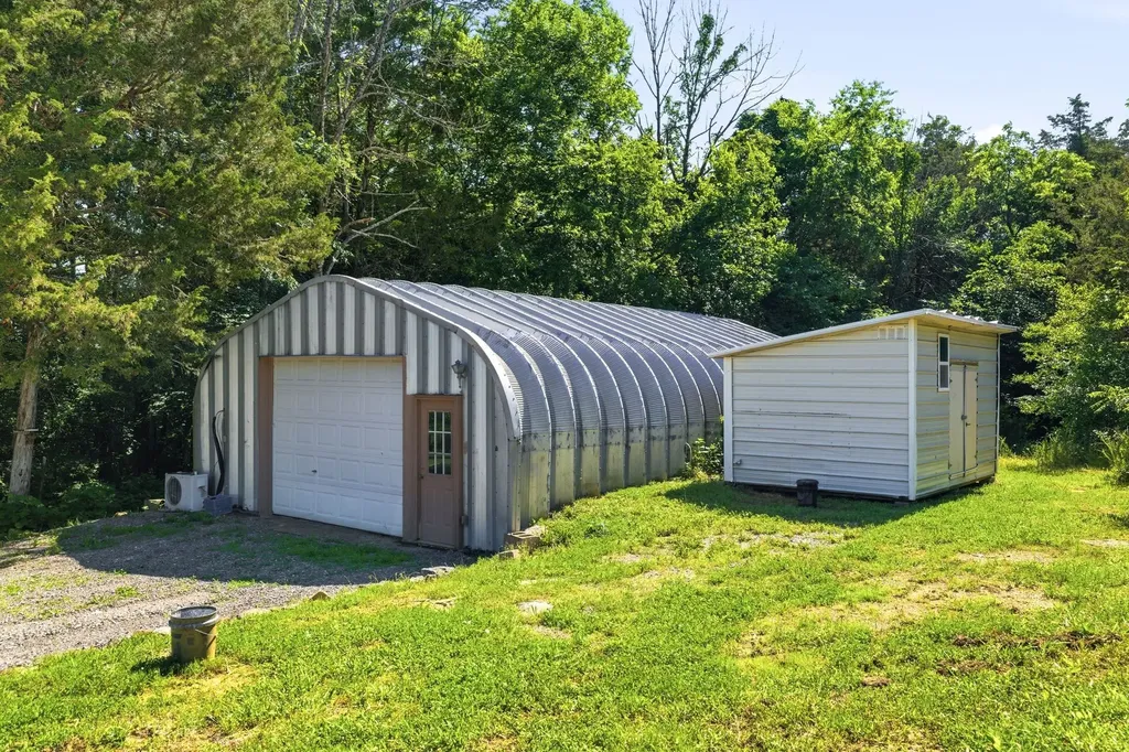 1021B Jordan Road Lascassas TN 37085