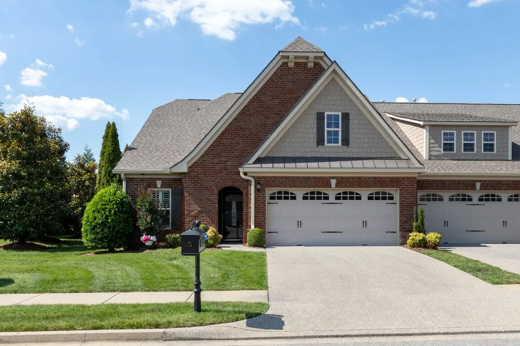 2124 Albatross Way Gallatin TN 37066