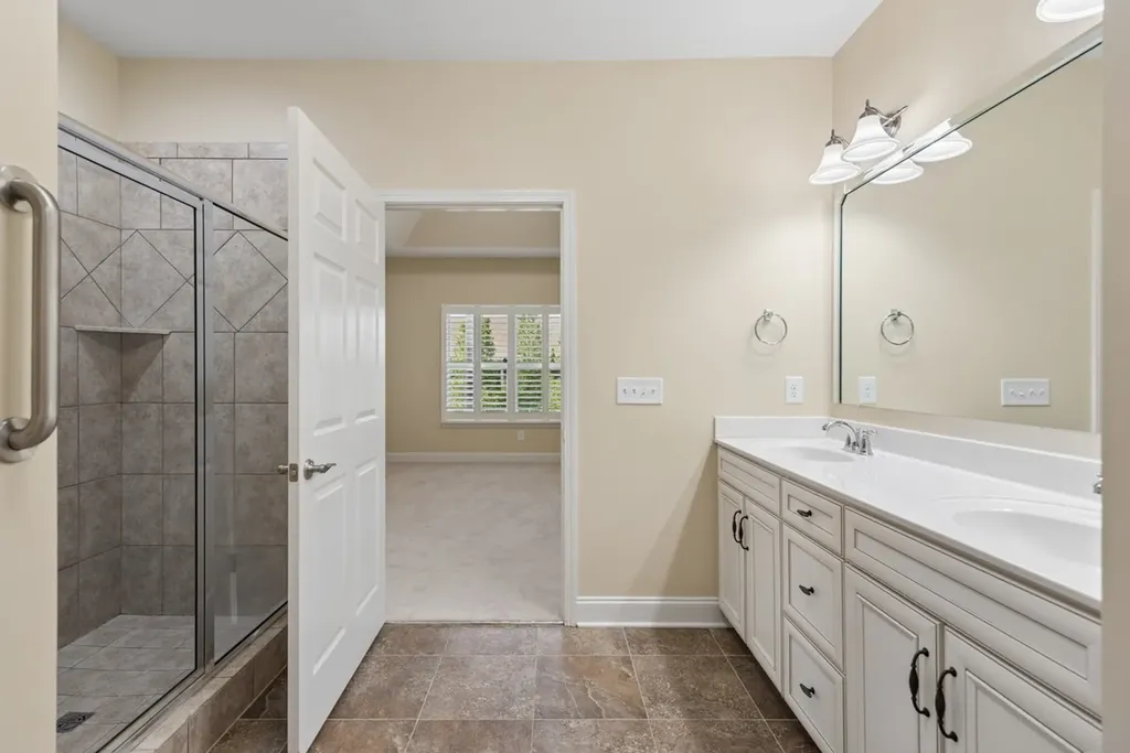 2124 Albatross Way Gallatin TN 37066