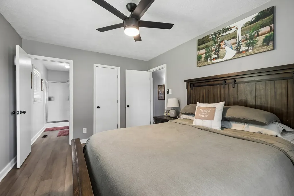 161 Kempville Highway Pleasant Shade TN 37145
