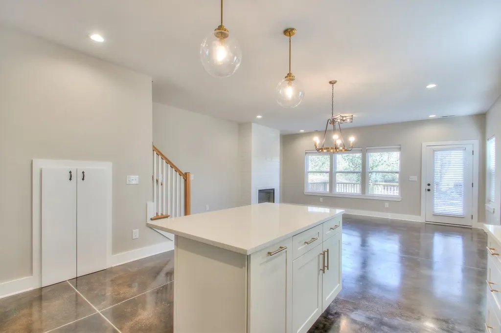 921 Spain Avenue Nashville TN 37216