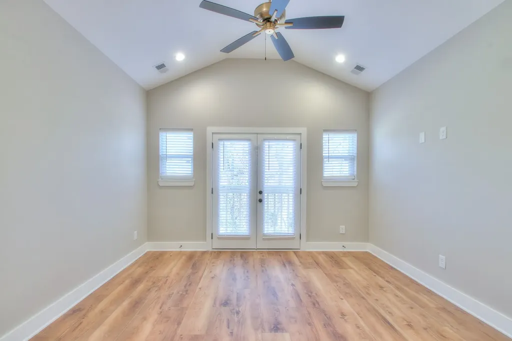 921 Spain Avenue Nashville TN 37216