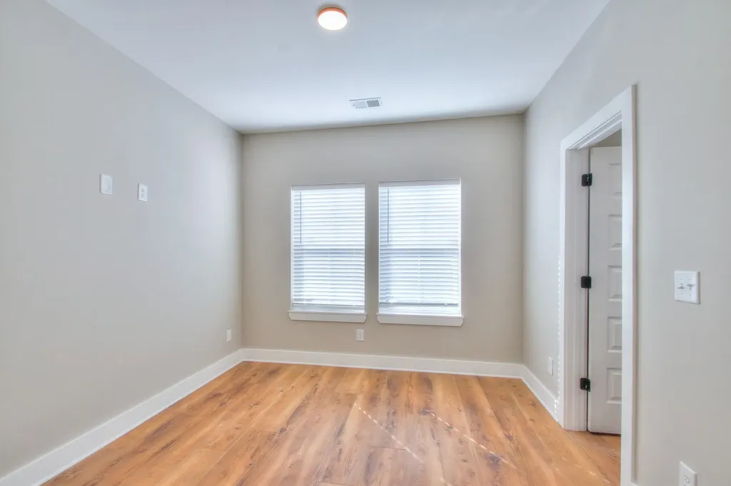 921 Spain Avenue Nashville TN 37216