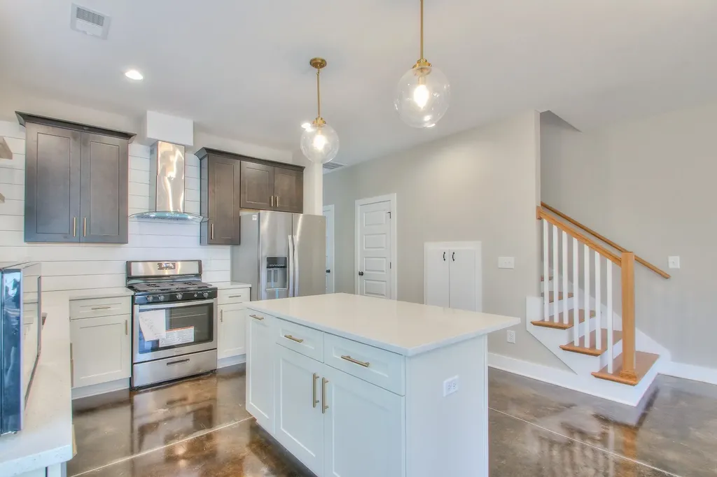 921 Spain Avenue Nashville TN 37216