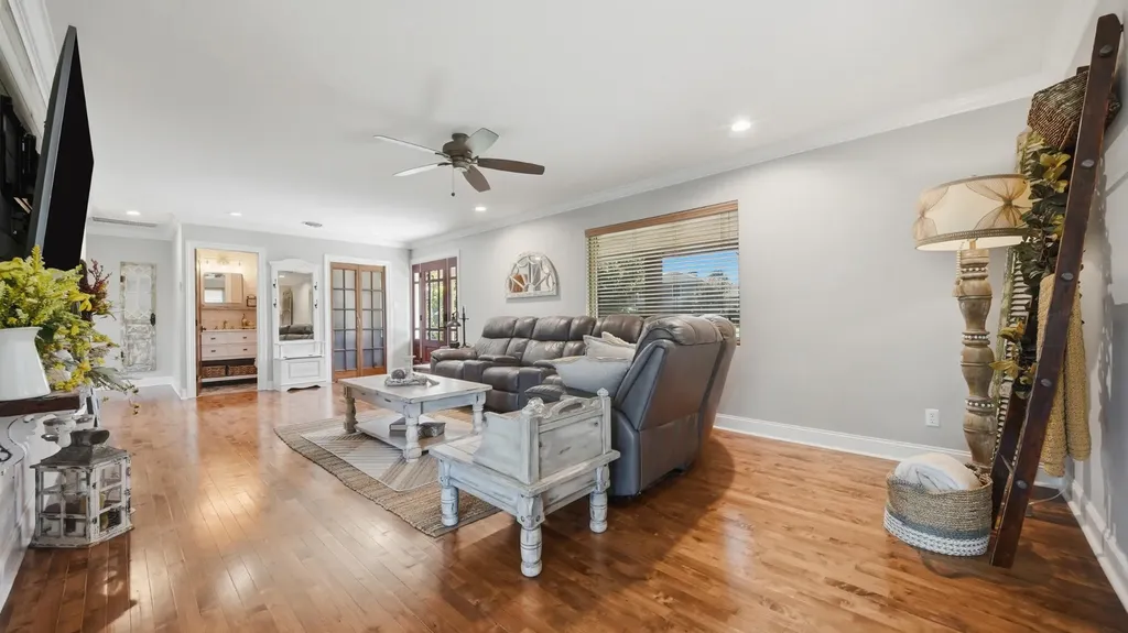 7729 Lasata Lane Harrison TN 37341