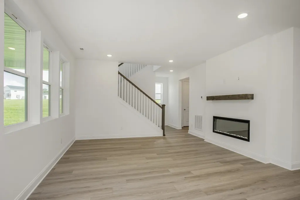 2368 Williamsport Landing Columbia TN 38401