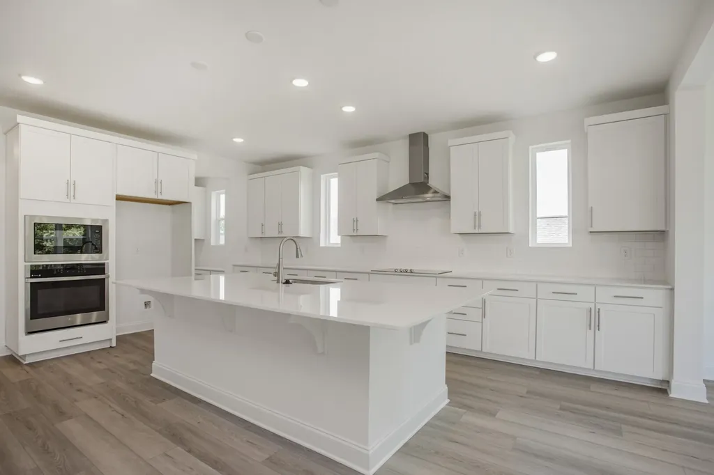 2368 Williamsport Landing Columbia TN 38401