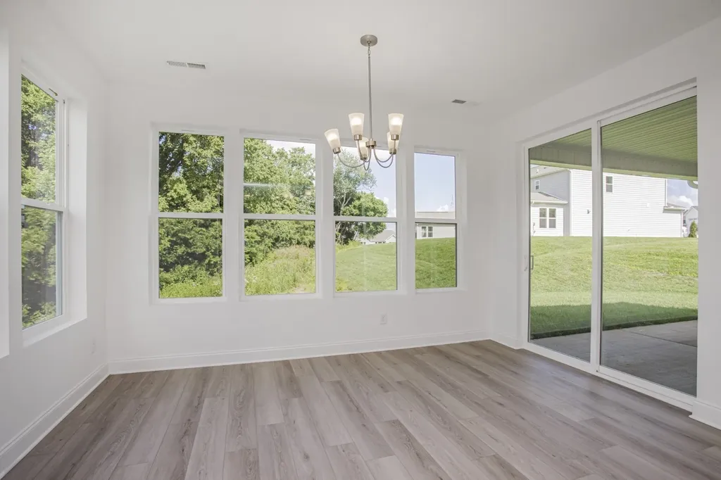 2368 Williamsport Landing Columbia TN 38401