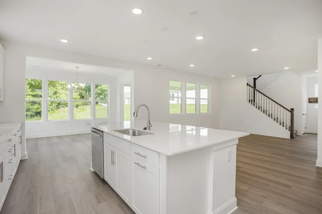 2368 Williamsport Landing Columbia TN 38401