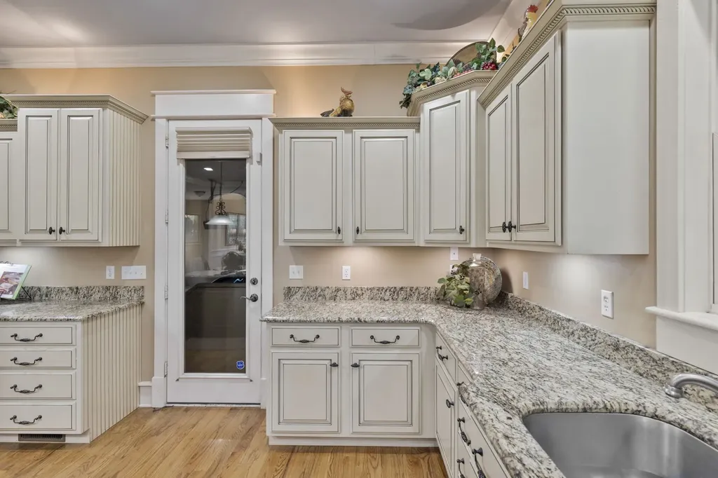 8288 Guthrie Road Cross Plains TN 37049