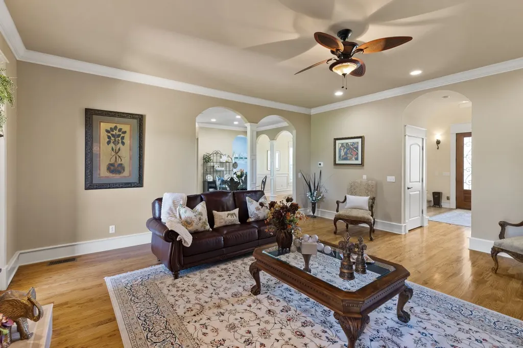 8288 Guthrie Road Cross Plains TN 37049