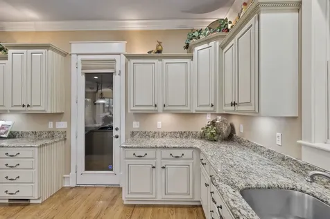 8288 Guthrie Road Cross Plains TN 37049