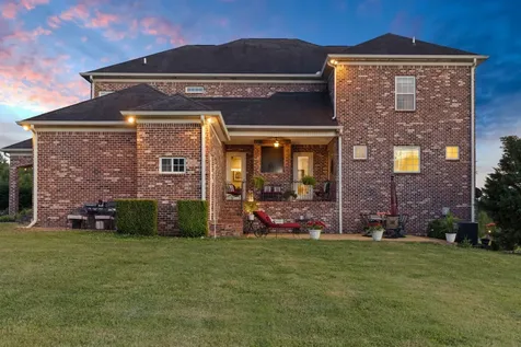 8288 Guthrie Road Cross Plains TN 37049