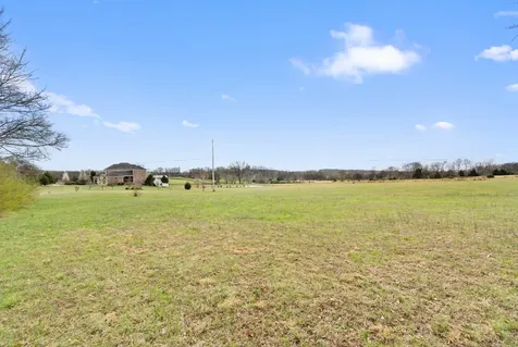 8288 Guthrie Road Cross Plains TN 37049