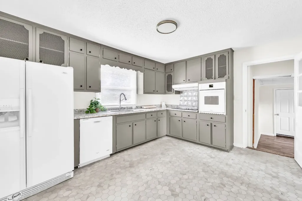 203 Orchard Road Clarksville TN 37042