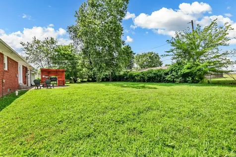 203 Orchard Road Clarksville TN 37042