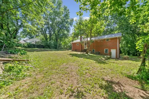 1011 Issac Clifton Road Chapmansboro TN 37035