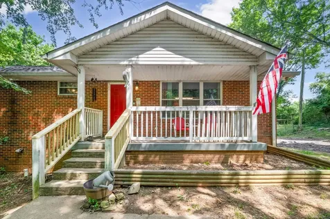 1011 Issac Clifton Road Chapmansboro TN 37035