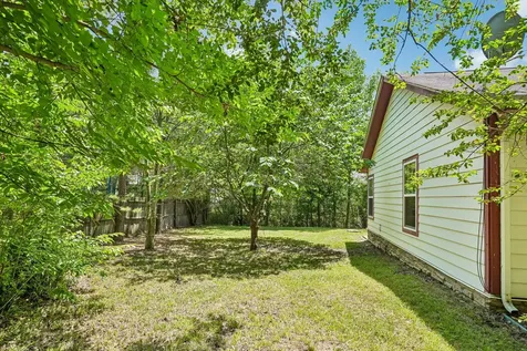 128 Silver Leaf Circle Dickson TN 37055