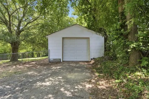 11 Circle Drive Rossville GA 30741