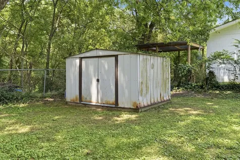 11 Circle Drive Rossville GA 30741