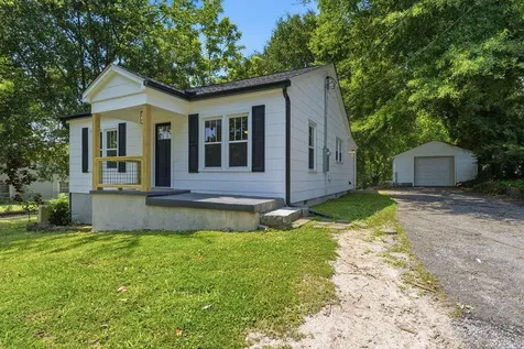 11 Circle Drive Rossville GA 30741
