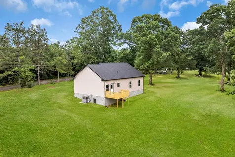 497 Jesse Work Road Dickson TN 37055