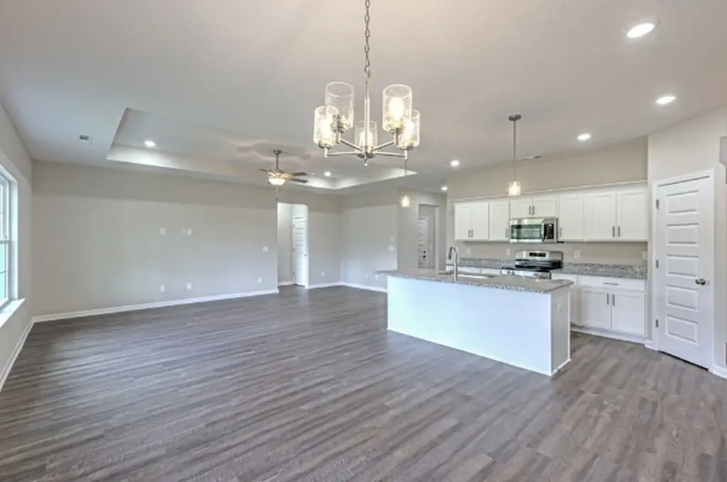 21 Bartow Street Decherd TN 37324