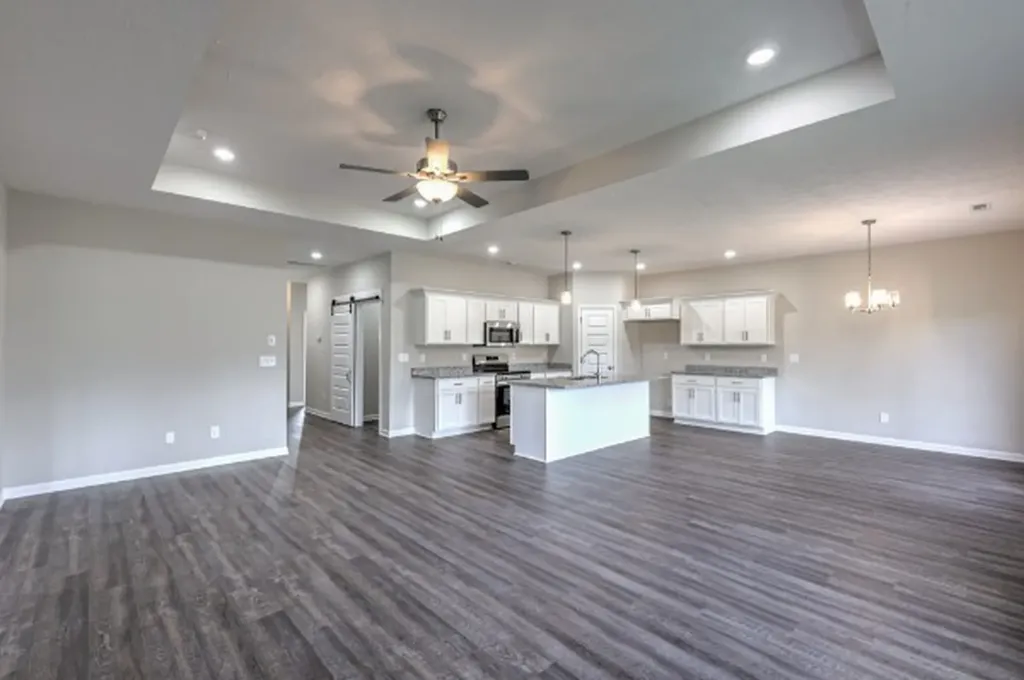 21 Bartow Street Decherd TN 37324