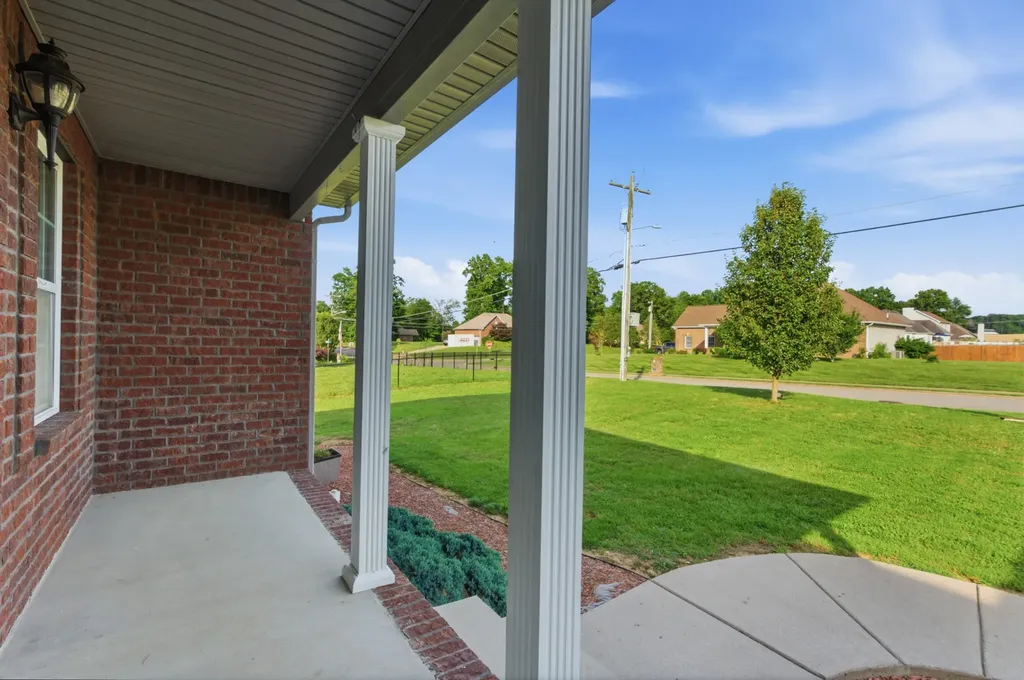 738 Sycamore Drive Springfield TN 37172