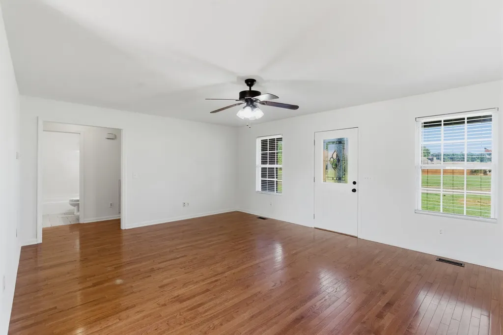 738 Sycamore Drive Springfield TN 37172