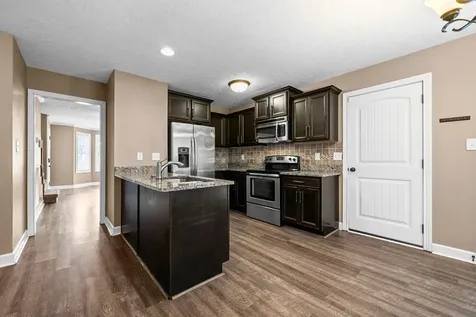 654 Fox Hound Drive Clarksville TN 37040