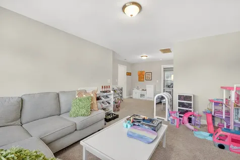816 Tanager Place Lebanon TN 37087
