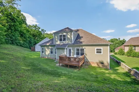 816 Tanager Place Lebanon TN 37087