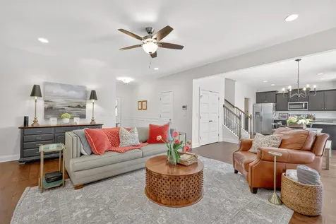 816 Tanager Place Lebanon TN 37087