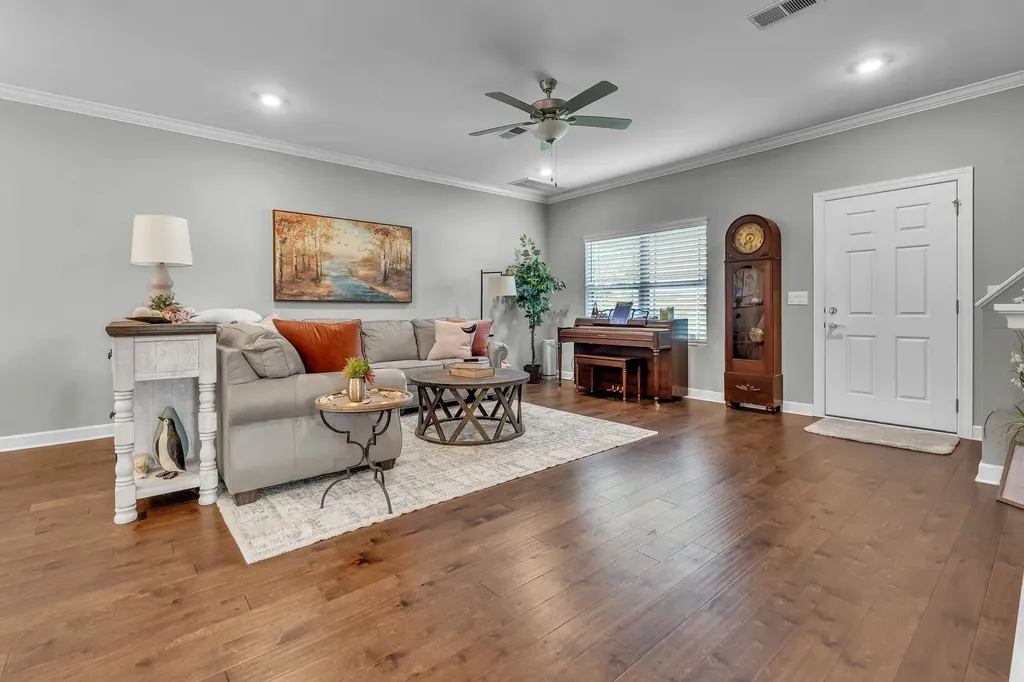 722 Sapphire Drive Murfreesboro TN 37128