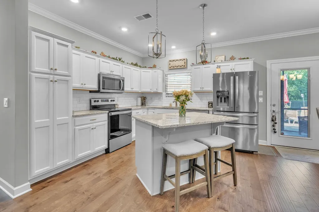722 Sapphire Drive Murfreesboro TN 37128